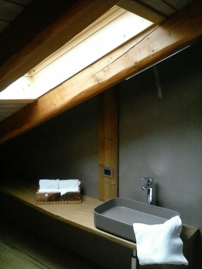 Lthorses & Dreams Bed & Breakfast La Thuile Exterior photo